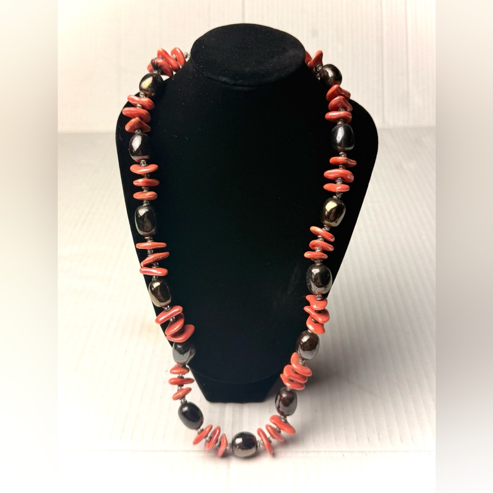 Vintage CZECH Glass Coral Pink‎ Ruffle Black Zig Zag Bead Necklace 1930s Boho